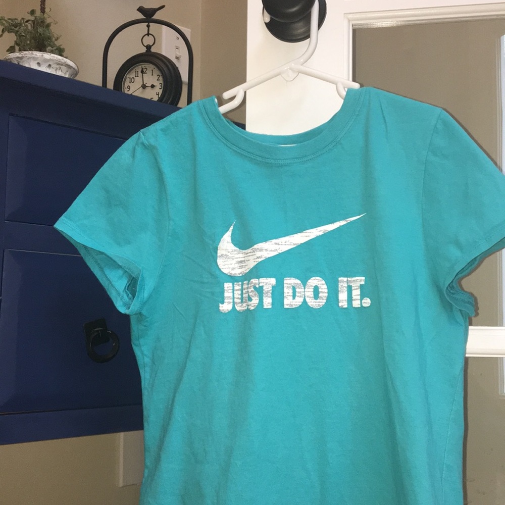 Nike Tee